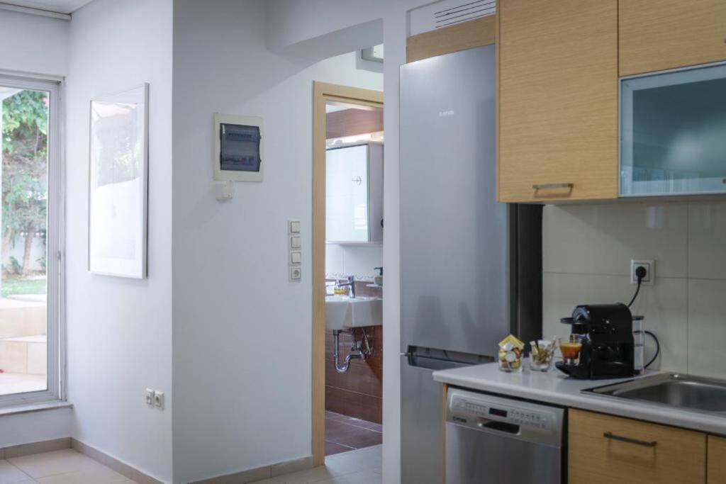 Pame Rentals - Cozy Glyfada Stay With Free Parking Athen Exterior foto